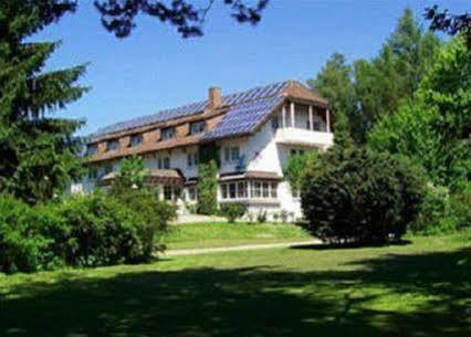 Hotel Garland Вилинген-Швенинген Екстериор снимка